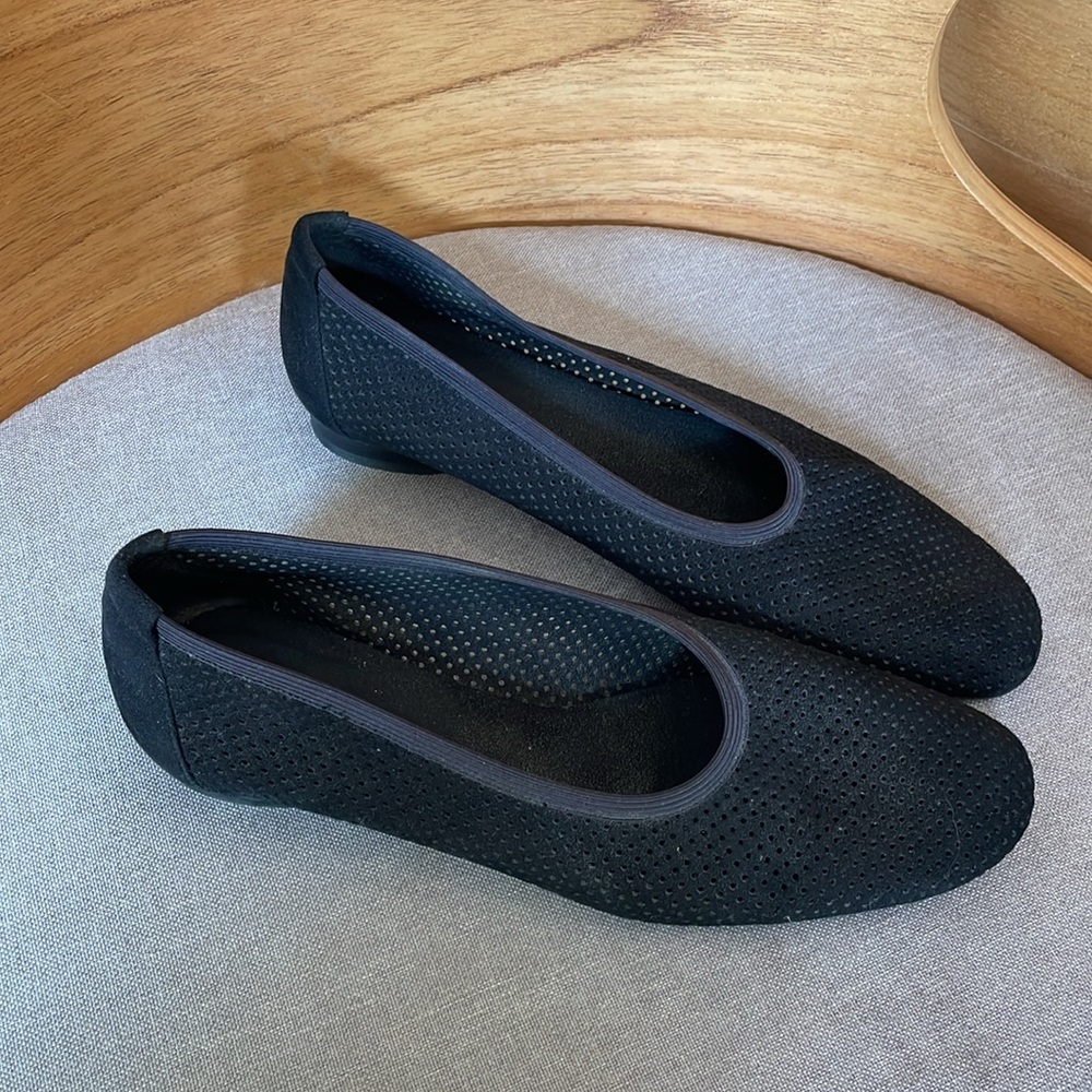 Stuart Weitzman Mesh Perforated Suede Ballet Flats - image 3